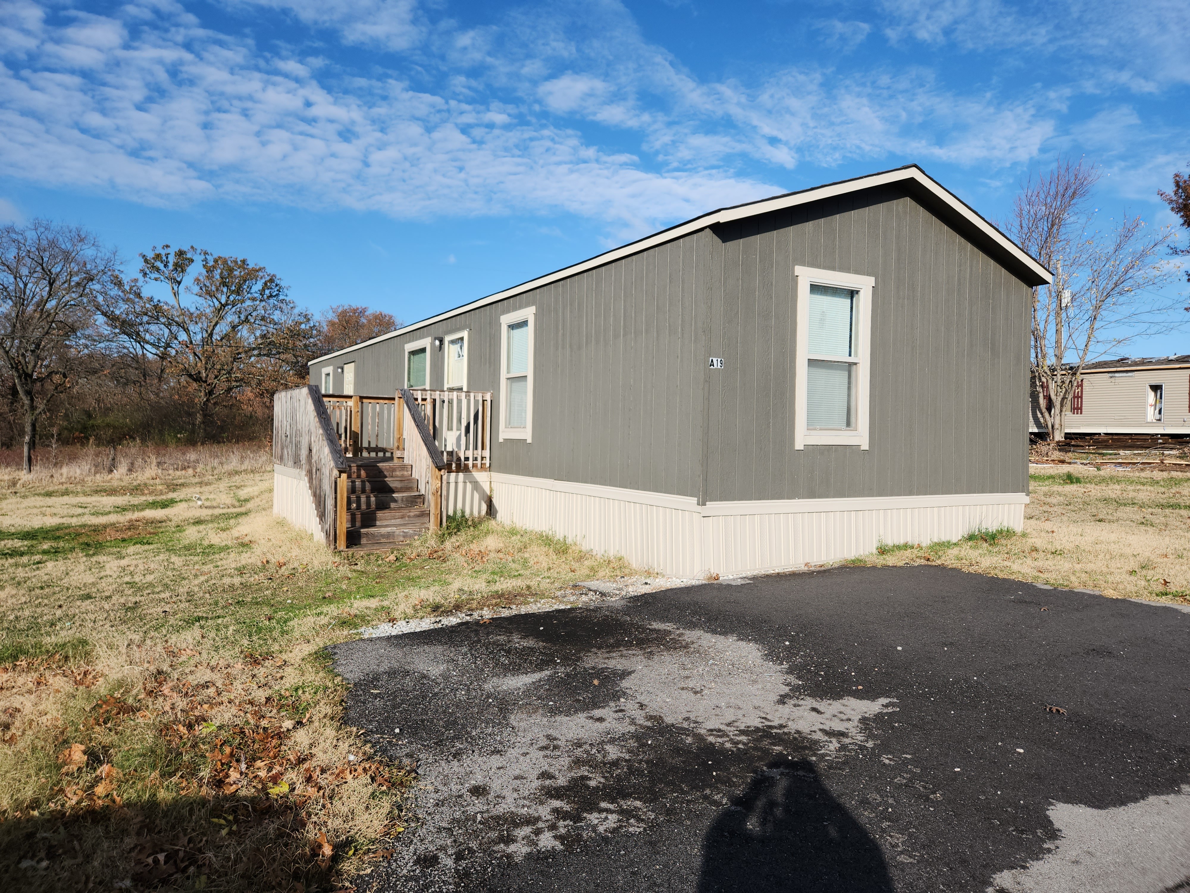 Photos and Video of Hillside Estates Manufactured Housing Community in Joplin, MO
